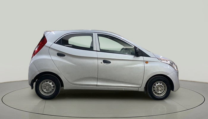 2016 Hyundai Eon ERA +, Petrol, Manual, 43,720 km, Right Side View
