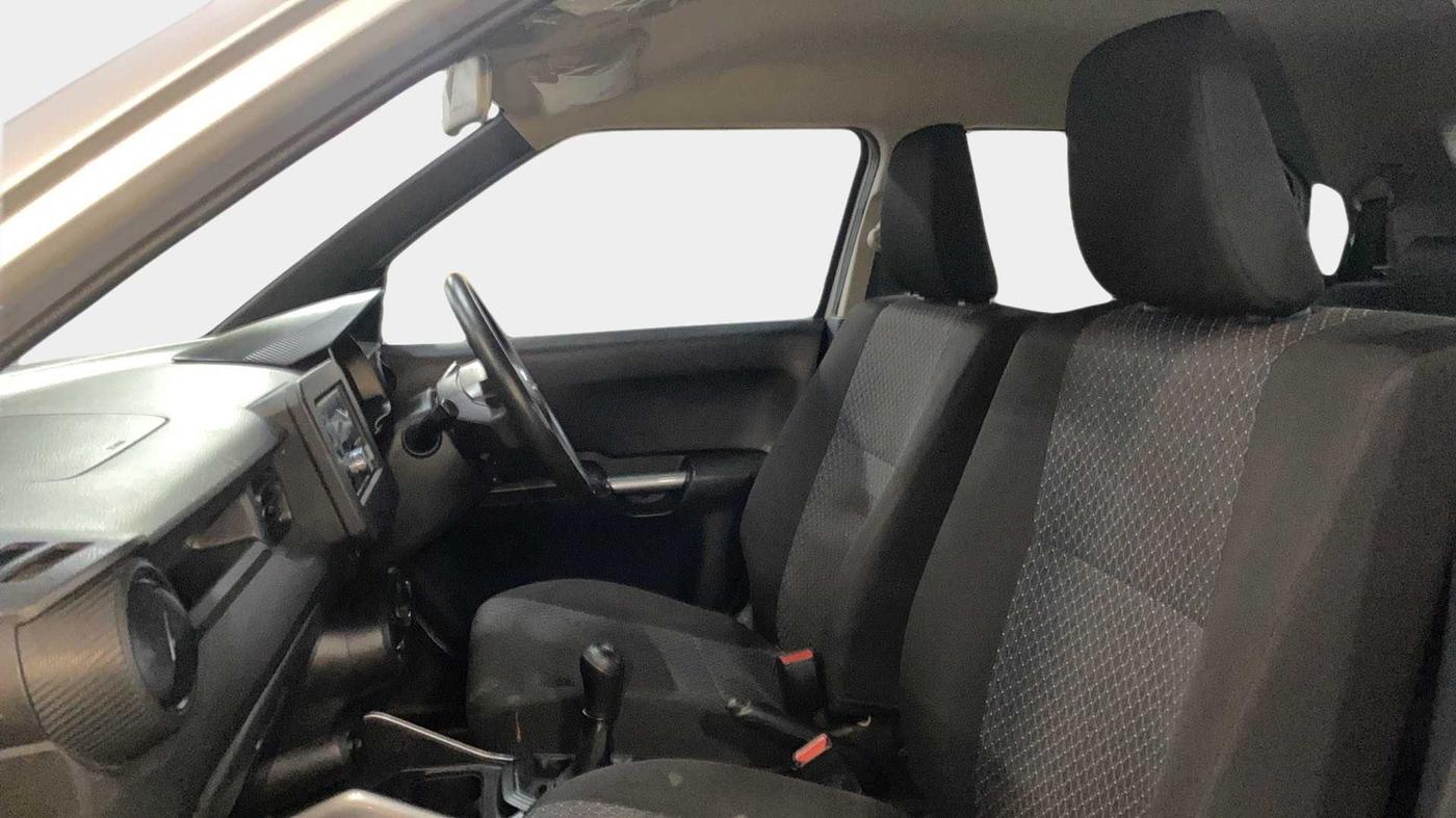 2022 Maruti IGNIS SIGMA 1.2, Petrol, Manual, 13,606 km, Right Side Front Door Cabin