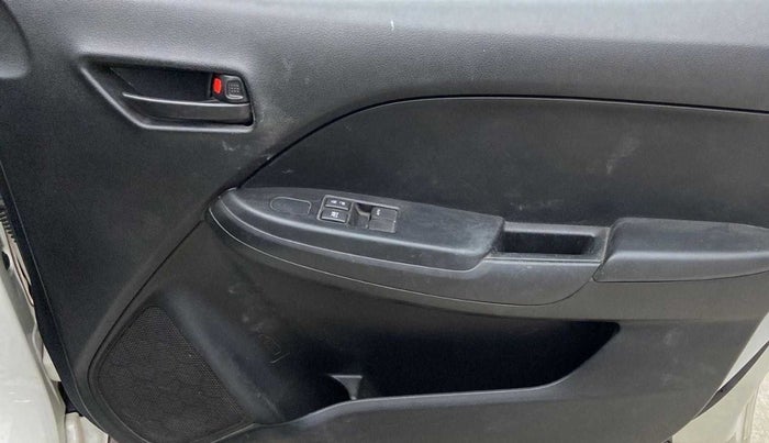 2016 Maruti Baleno SIGMA PETROL 1.2, Petrol, Manual, 38,258 km, Driver Side Door Panels Control
