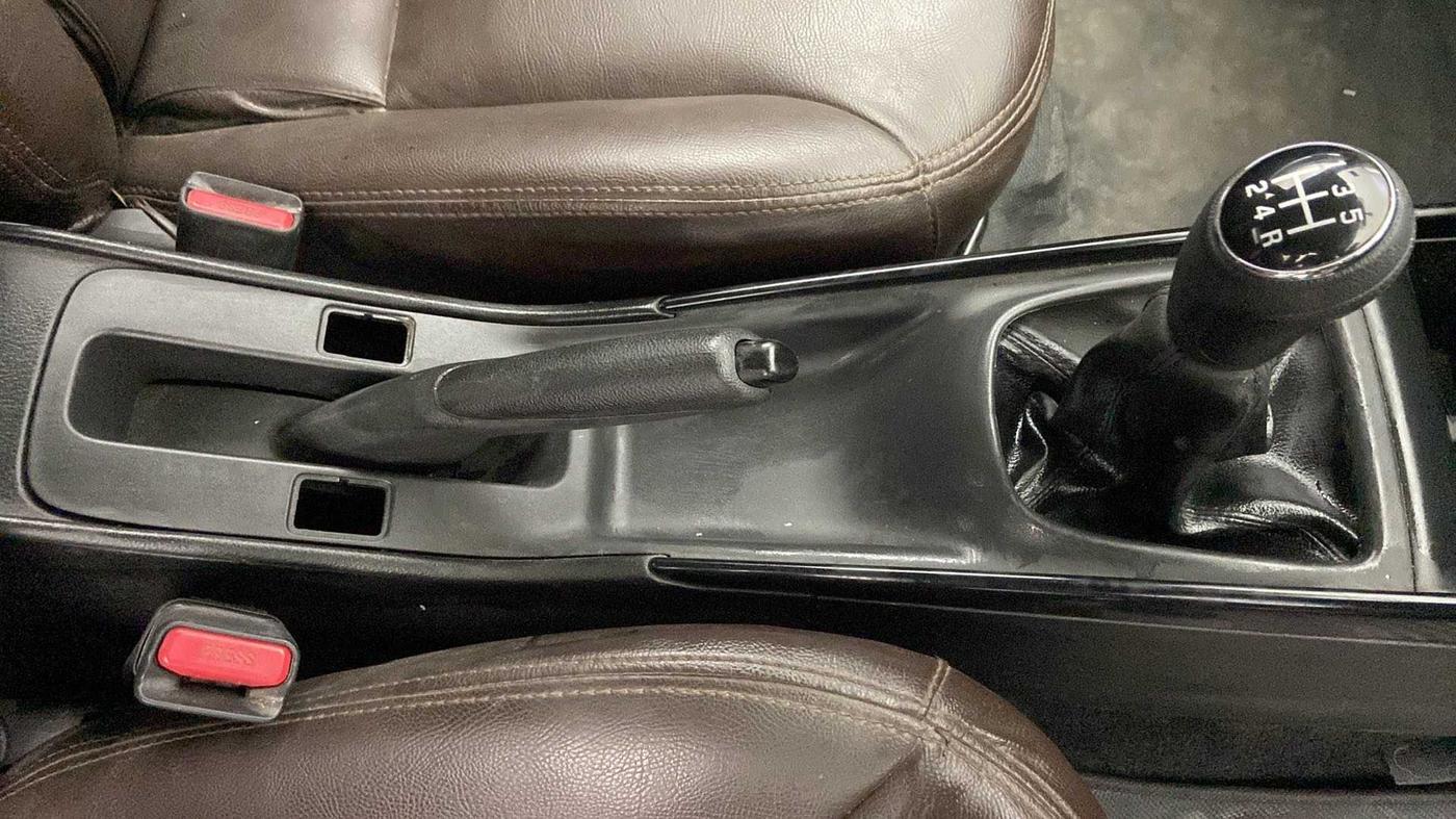 2016 Maruti Baleno SIGMA PETROL 1.2, Petrol, Manual, 38,258 km, Gear Lever