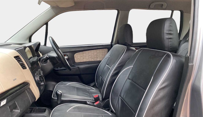 2017 Maruti Wagon R 1.0 VXI AMT, Petrol, Automatic, 71,796 km, Right Side Front Door Cabin
