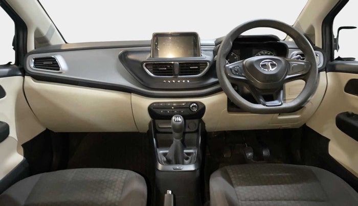 2022 Tata ALTROZ XM PLUS PETROL, Petrol, Manual, 9,456 km, Dashboard