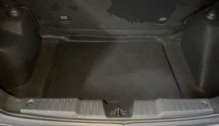 2022 Tata ALTROZ XM PLUS PETROL, Petrol, Manual, 9,456 km, Boot Inside