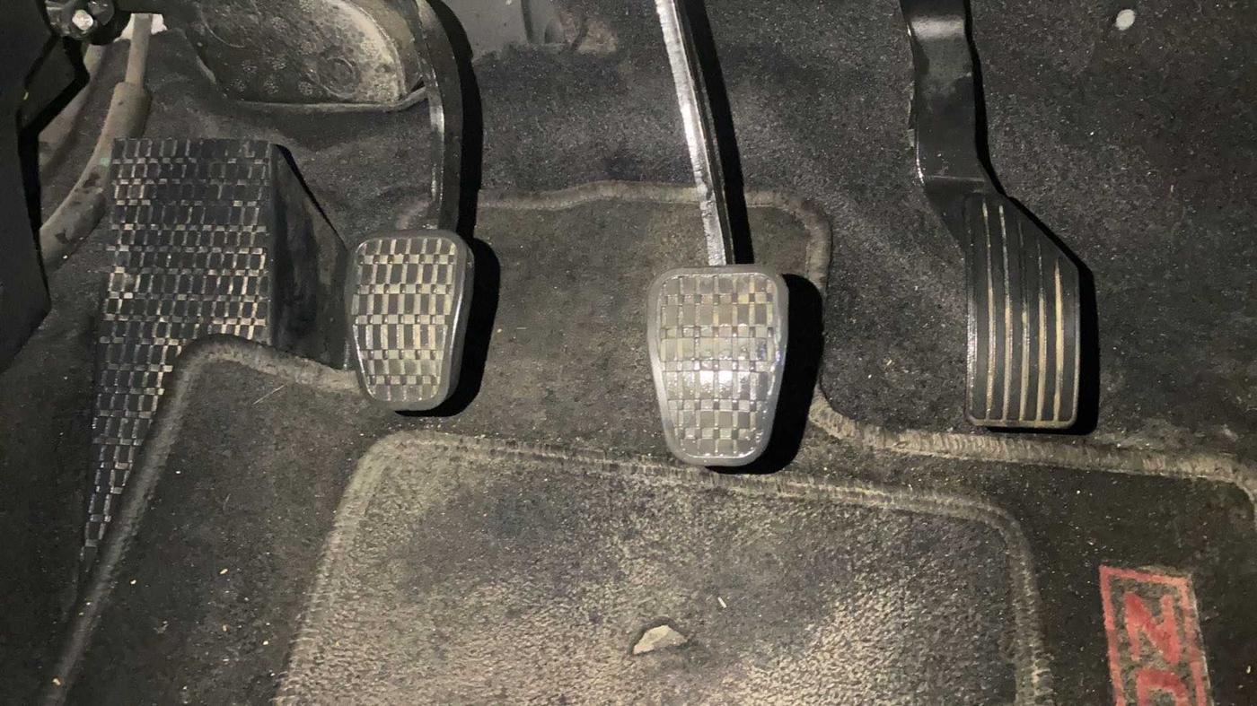 2022 Tata ALTROZ XM PLUS PETROL, Petrol, Manual, 9,456 km, Pedals