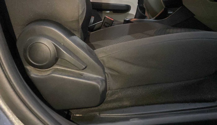 2022 Tata ALTROZ XM PLUS PETROL, Petrol, Manual, 9,456 km, Driver Side Adjustment Panel