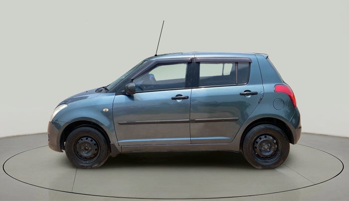 2011 Maruti Swift VXI, Petrol, Manual, 52,643 km, Left Side