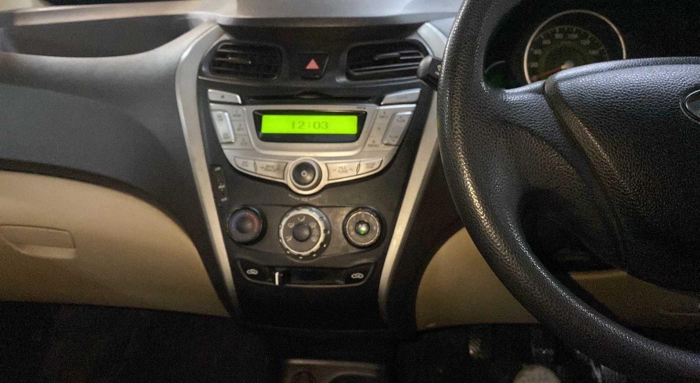 2013 Hyundai Eon MAGNA +, Petrol, Manual, 82,177 km, Air Conditioner