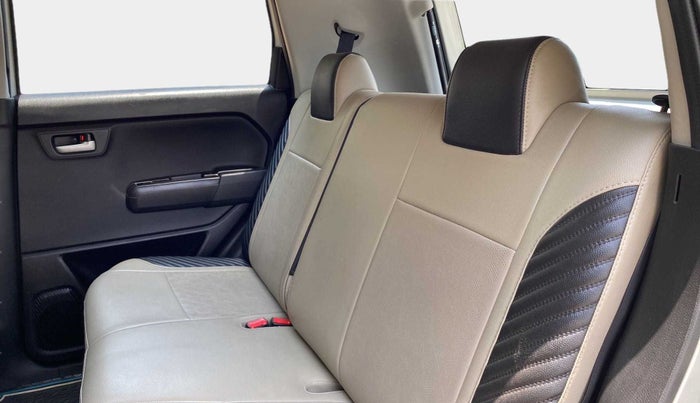 2019 Maruti New Wagon-R ZXI 1.2 AMT, Petrol, Automatic, 43,025 km, Right Side Rear Door Cabin