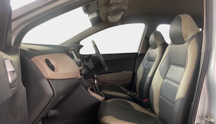 2019 Hyundai Grand i10 SPORTZ 1.2 KAPPA VTVT, Petrol, Manual, 31,970 km, Right Side Front Door Cabin