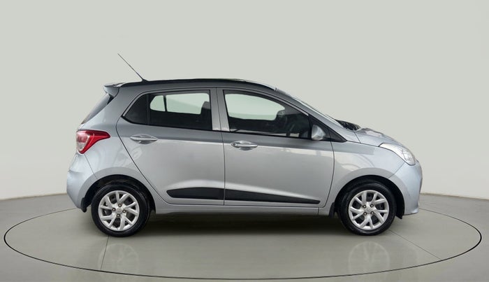 2019 Hyundai Grand i10 SPORTZ 1.2 KAPPA VTVT, Petrol, Manual, 31,970 km, Right Side View