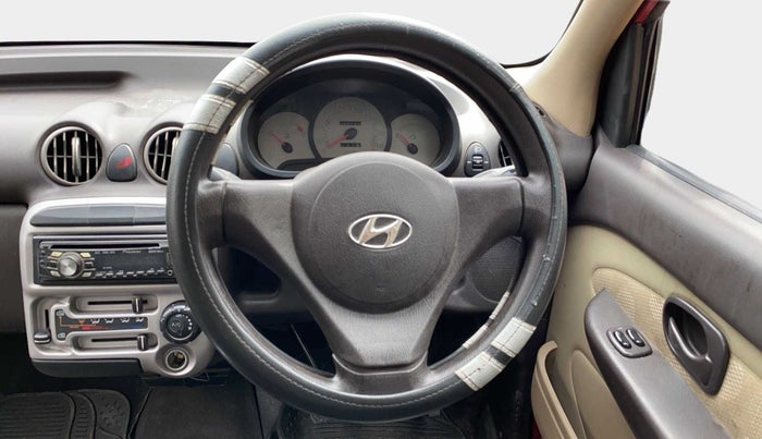 2012 Hyundai Santro Xing GL PLUS, Petrol, Manual, 50,123 km, Steering Wheel Close Up