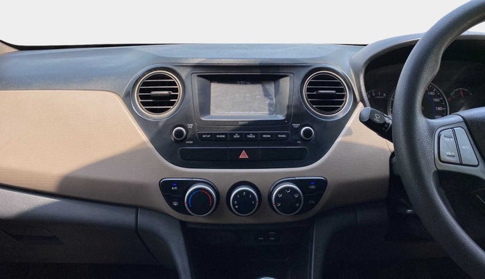 2017 Hyundai Grand i10 SPORTZ 1.2 KAPPA VTVT, Petrol, Manual, 1,23,352 km, Air Conditioner