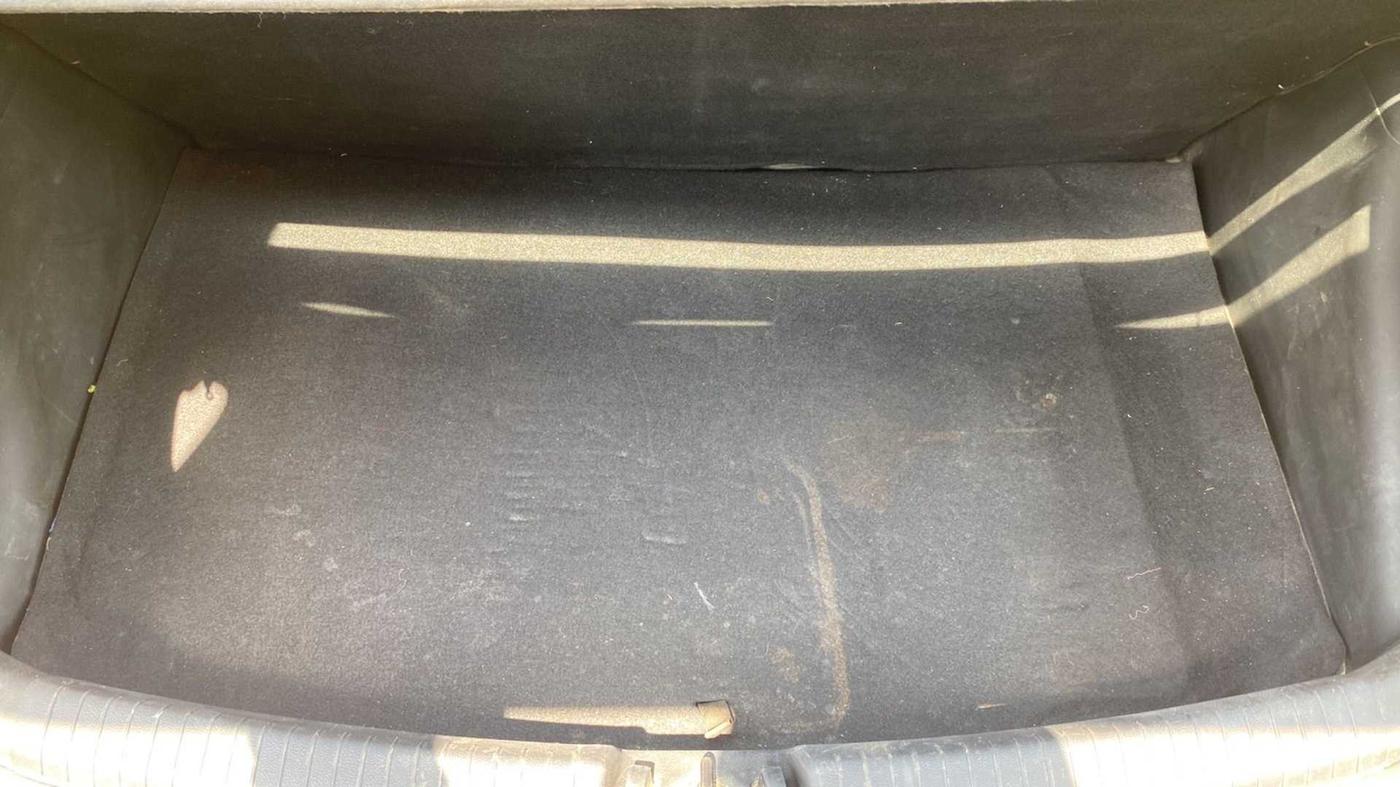 2017 Hyundai Grand i10 SPORTZ 1.2 KAPPA VTVT, Petrol, Manual, 1,23,352 km, Boot Inside