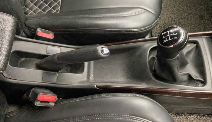 2021 Maruti Baleno DELTA PETROL 1.2, Petrol, Manual, 41,436 km, Gear Lever