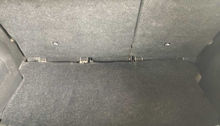 2022 Maruti IGNIS ZETA 1.2, Petrol, Manual, 19,562 km, Boot Inside