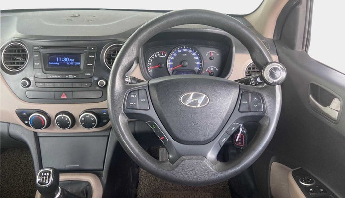2015 Hyundai Xcent S (O) 1.2, CNG, Manual, 82,389 km, Steering Wheel Close Up