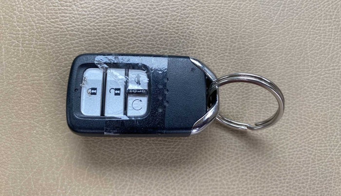 2022 Honda City 1.5L I-VTE V CVT, Petrol, Automatic, 17,703 km, Key Close Up