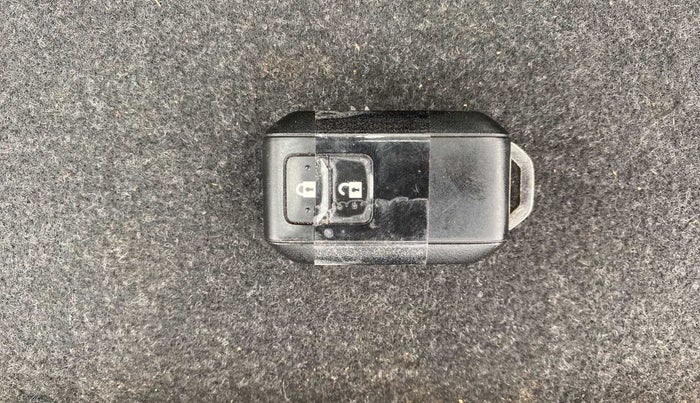 2019 Maruti Swift ZXI, Petrol, Manual, 32,730 km, Key Close Up