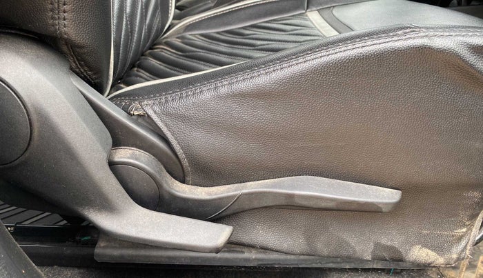 2019 Maruti Swift ZXI, Petrol, Manual, 32,730 km, Driver Side Adjustment Panel