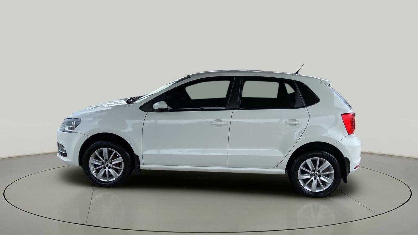 2016 Volkswagen Polo HIGHLINE1.5L, Diesel, Manual, 71,000 km, Left Side