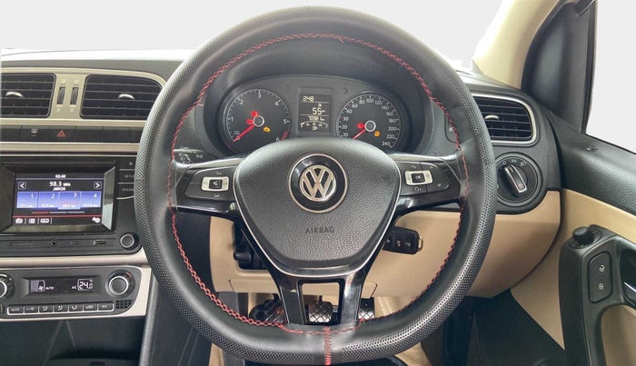 2016 Volkswagen Polo HIGHLINE1.5L, Diesel, Manual, 71,000 km, Steering Wheel Close Up