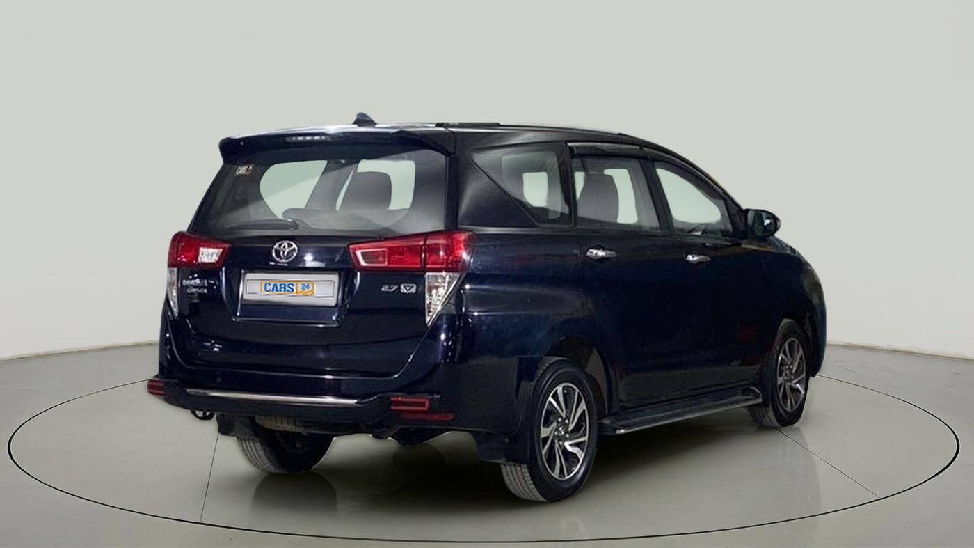 2022 Toyota Innova Crysta 2.7 VX 7 STR, Petrol, Manual, 6,489 km, Right Back Diagonal