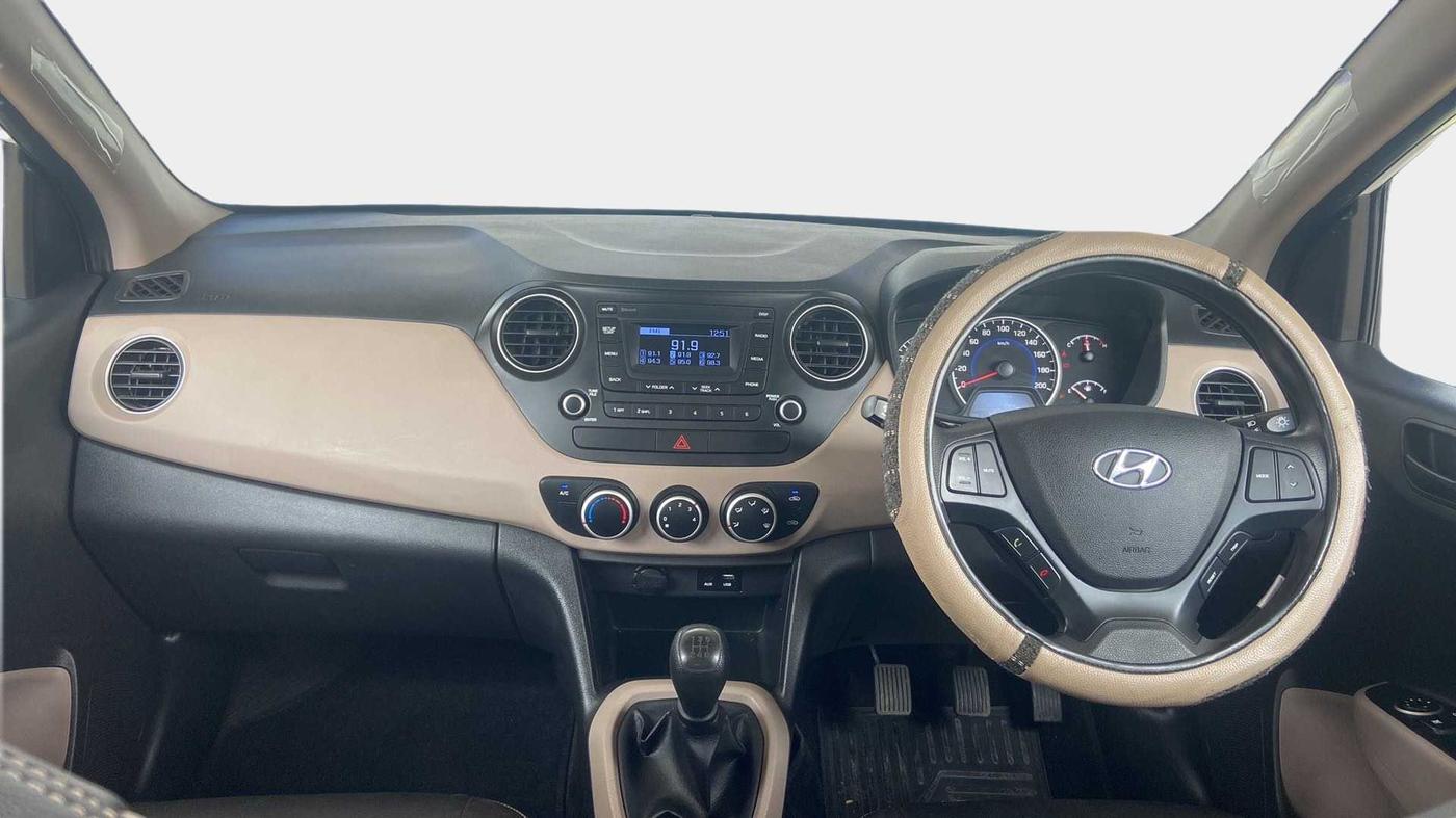2019 Hyundai Grand i10 MAGNA 1.2 KAPPA VTVT, Petrol, Manual, 9,968 km, Dashboard