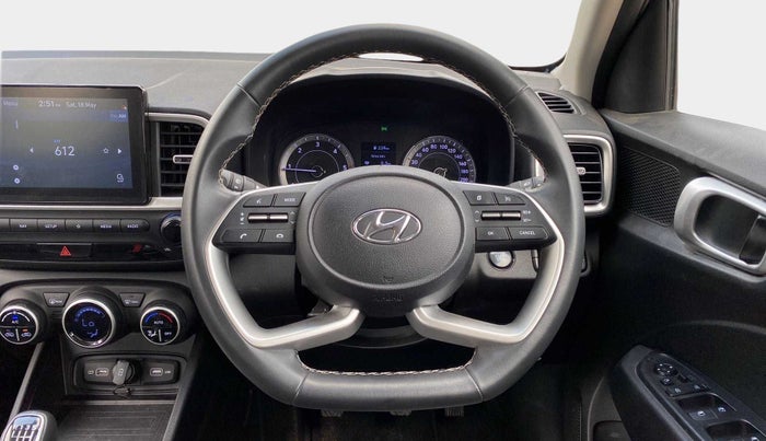 2022 Hyundai VENUE SX (O) 1.5 CRDI, Diesel, Manual, 14,280 km, Steering Wheel Close Up