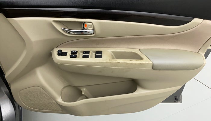 2018 Maruti Ciaz DELTA 1.4 VVT AT, Petrol, Automatic, 87,351 km, Driver Side Door Panels Control