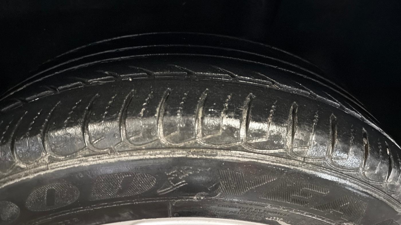 2019 Ford Ecosport TITANIUM + 1.5L PETROL AT, Petrol, Automatic, 43,554 km, Left Rear Tyre Tread