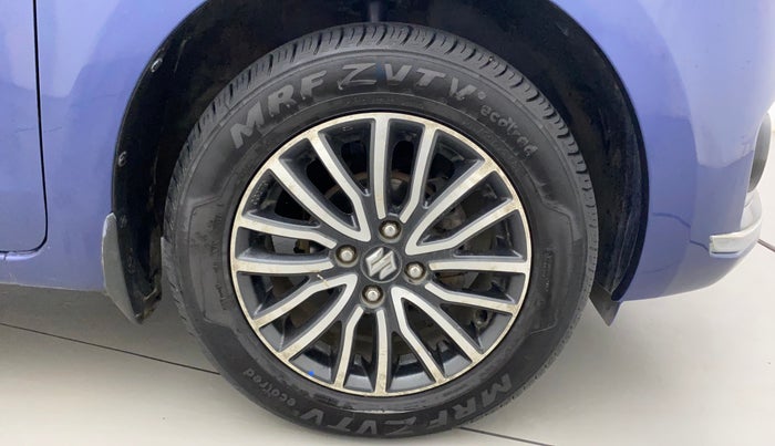 2017 Maruti Dzire ZDI PLUS AMT, Diesel, Automatic, 68,204 km, Right Front Wheel