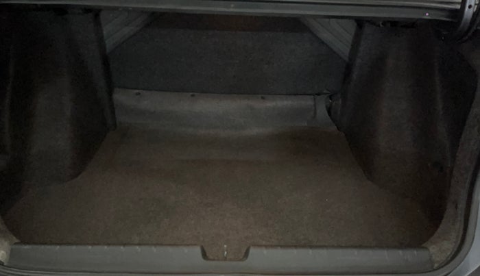 2018 Honda City 1.5L I-VTEC V MT, Petrol, Manual, 25,484 km, Boot Inside