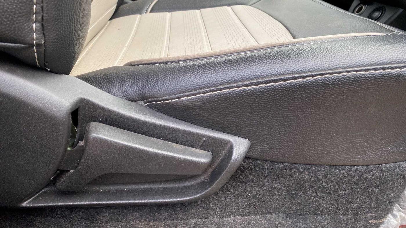 2023 Maruti Alto K10 VXI PLUS, Petrol, Manual, 5,673 km, Driver Side Adjustment Panel
