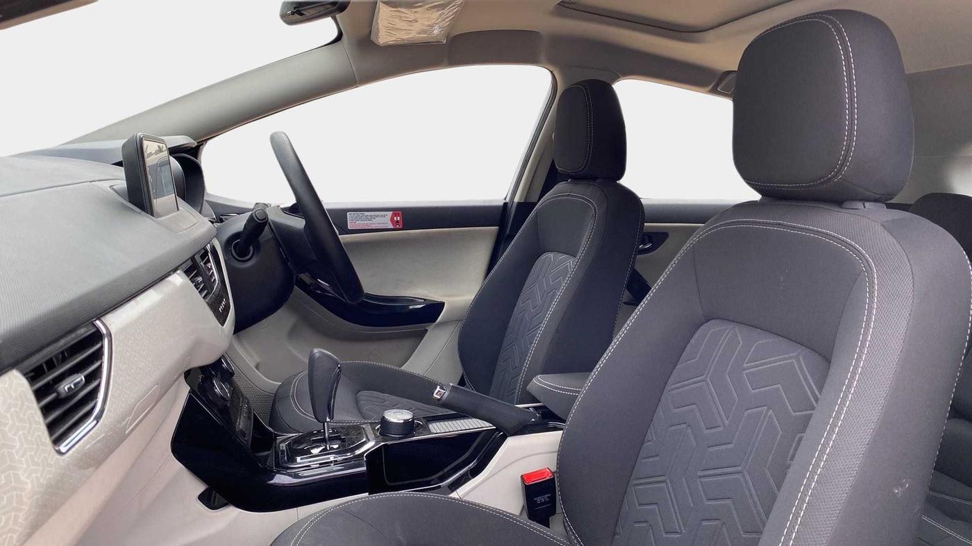 2022 Tata NEXON XZA PLUS (HS) PETROL, Petrol, Automatic, 11,632 km, Right Side Front Door Cabin