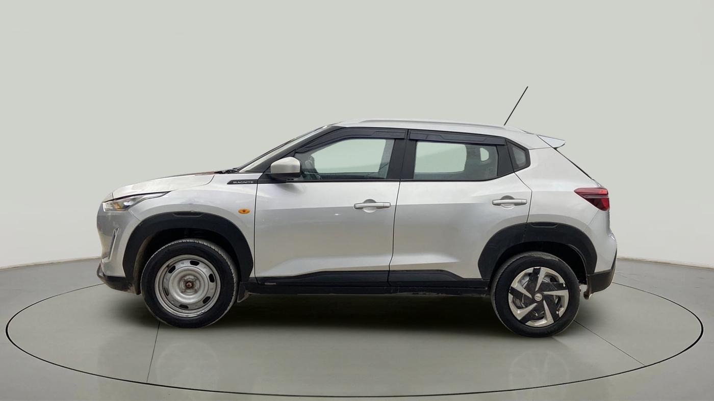 2021 Nissan MAGNITE XE, Petrol, Manual, 31,425 km, Left Side