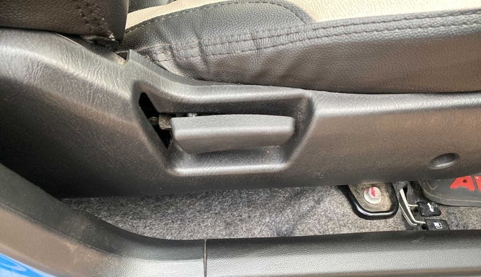 2021 Maruti Alto LXI, Petrol, Manual, 6,820 km, Driver Side Adjustment Panel