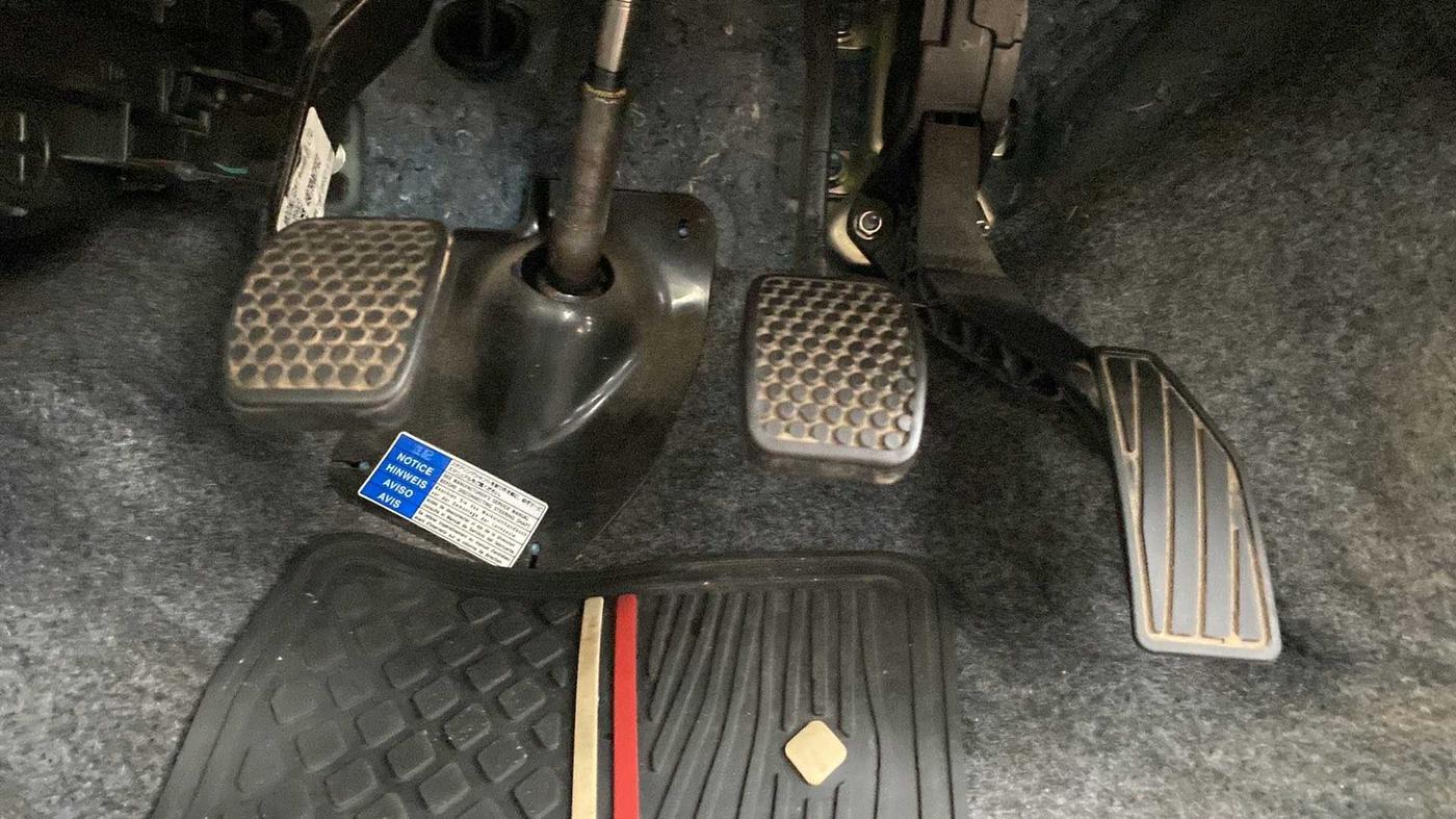 2021 Maruti Alto LXI, Petrol, Manual, 6,820 km, Pedals