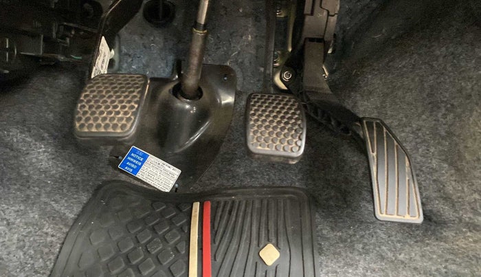 2021 Maruti Alto LXI, Petrol, Manual, 6,820 km, Pedals