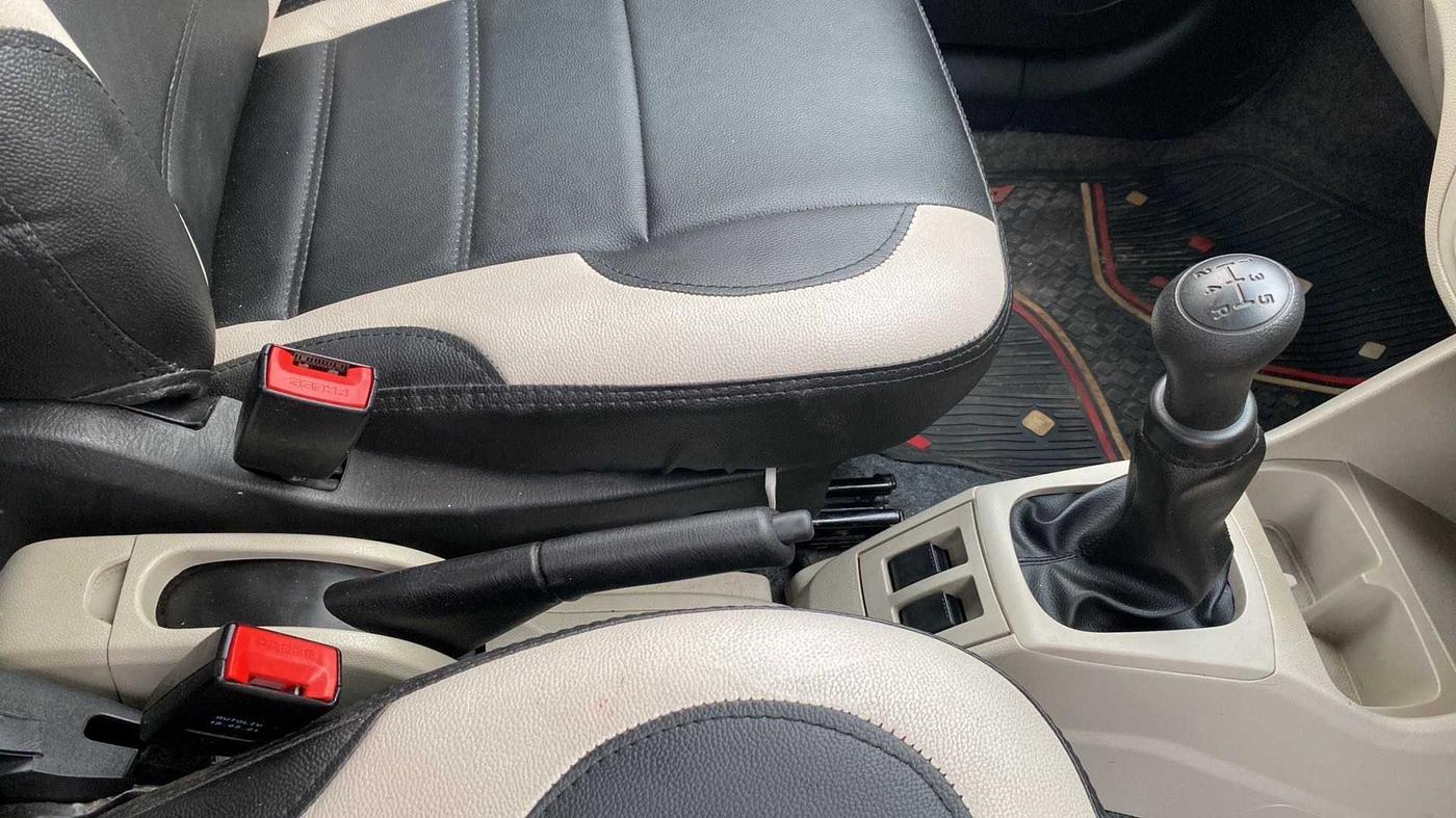 2021 Maruti Alto LXI, Petrol, Manual, 6,820 km, Gear Lever