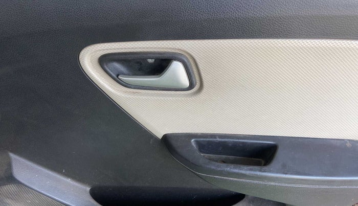 2019 Maruti Alto LXI CNG, CNG, Manual, 55,197 km, Driver Side Door Panels Control