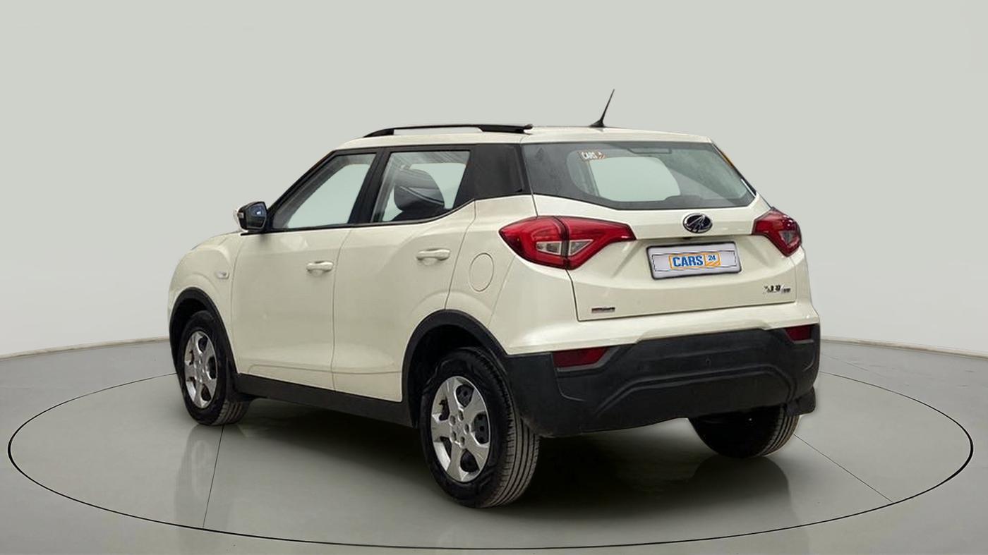 2022 Mahindra XUV300 W6 1.2 PETROL AMT, Petrol, Automatic, 16,432 km, Left Back Diagonal