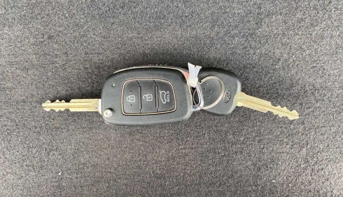 2019 Hyundai Elite i20 SPORTZ PLUS 1.2, Petrol, Manual, 25,747 km, Key Close Up
