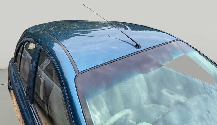 2013 Nissan Micra Active XV, Petrol, Manual, 1,01,441 km, Roof