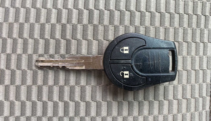 2013 Nissan Micra Active XV, Petrol, Manual, 1,01,441 km, Key Close Up