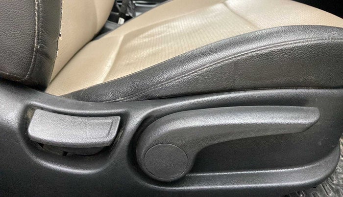 2018 Hyundai Verna 1.6 VTVT SX (O) AT, Petrol, Automatic, 53,602 km, Driver Side Adjustment Panel