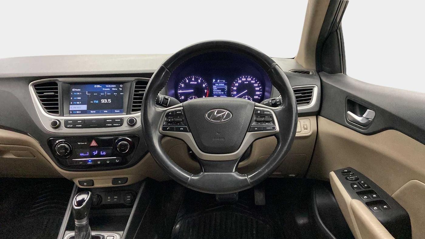 2018 Hyundai Verna 1.6 VTVT SX (O) AT, Petrol, Automatic, 53,602 km, Steering Wheel Close Up