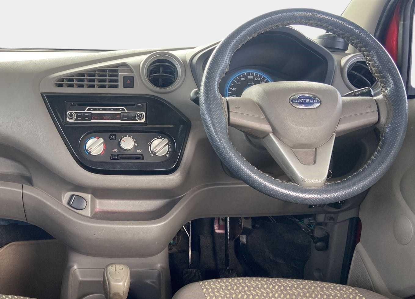 2016 Datsun Redi Go T (O), Petrol, Manual, 46,994 km, Steering Wheel Close Up