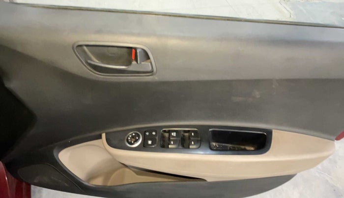 2015 Hyundai Grand i10 MAGNA 1.2 KAPPA VTVT, CNG, Manual, 81,561 km, Driver Side Door Panels Control