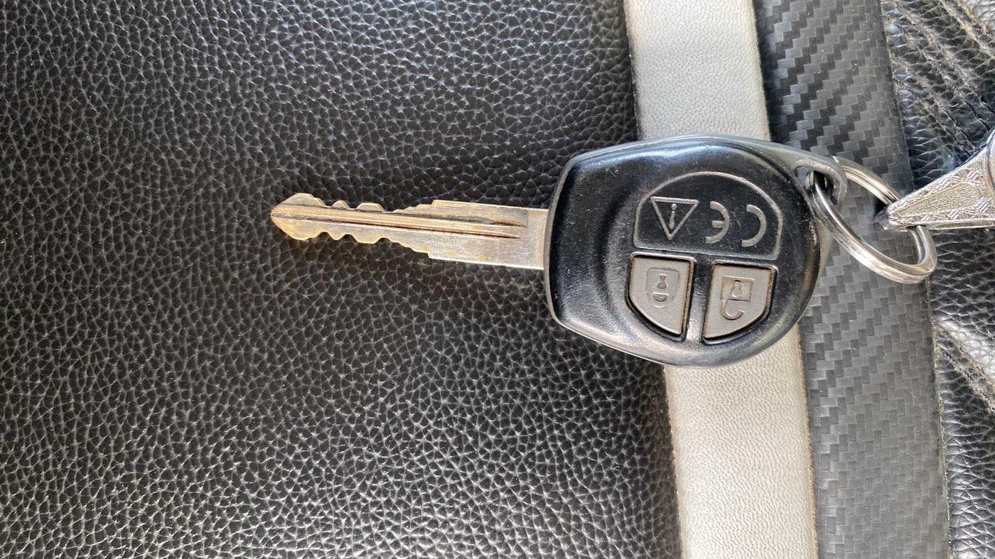 2019 Maruti Swift VXI, Petrol, Manual, 20,654 km, Key Close Up