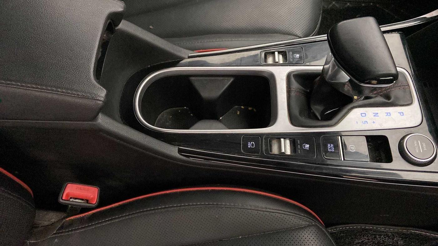 2022 Hyundai Creta SX (O) AT KINGHT 1.5 DIESEL, Diesel, Automatic, 35,513 km, Gear Lever